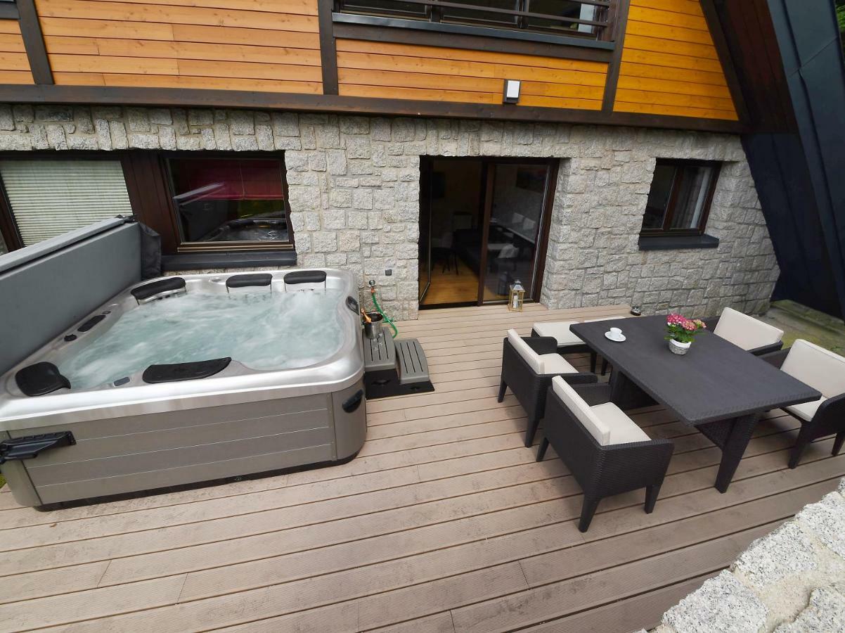Apartment Adelka 104 With Private Whirlpool Špindlerŭv Mlýn 外观 照片